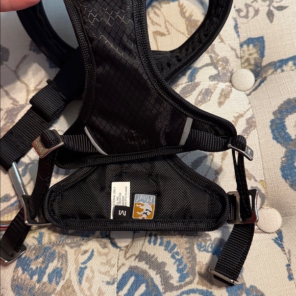NWT Kurgo Adventure Go-Tech Dog Harness Sz Medium Black and Gray - Picture 3 of 5